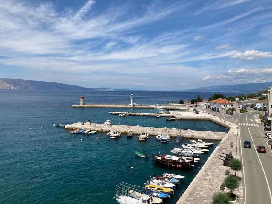 Apartment Sun&Sea, Senj, Prvi Red Do Mora سينج المظهر الخارجي الصورة