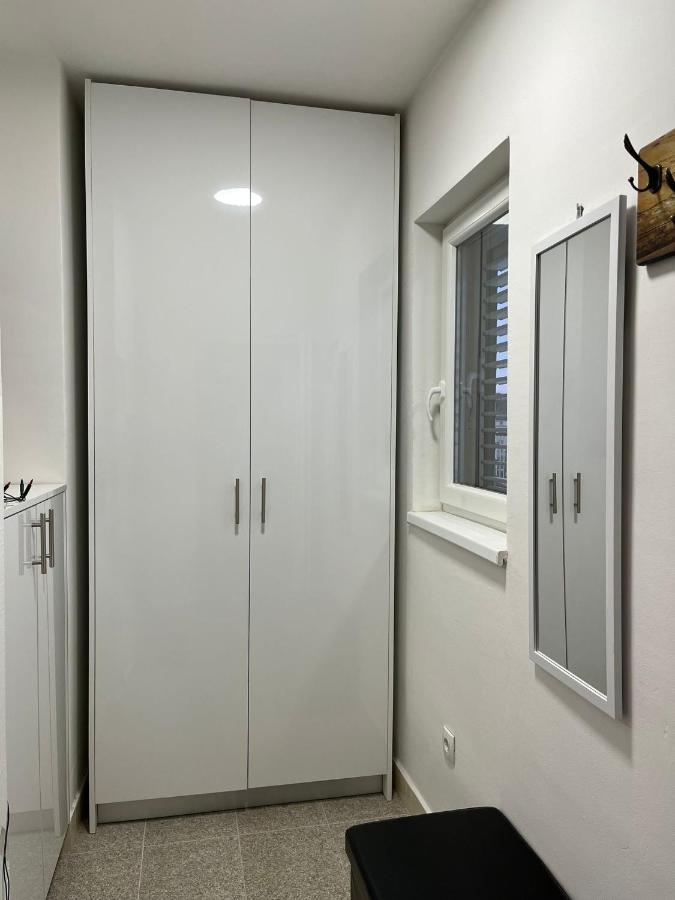 Apartment Sun&Sea, Senj, Prvi Red Do Mora سينج المظهر الخارجي الصورة