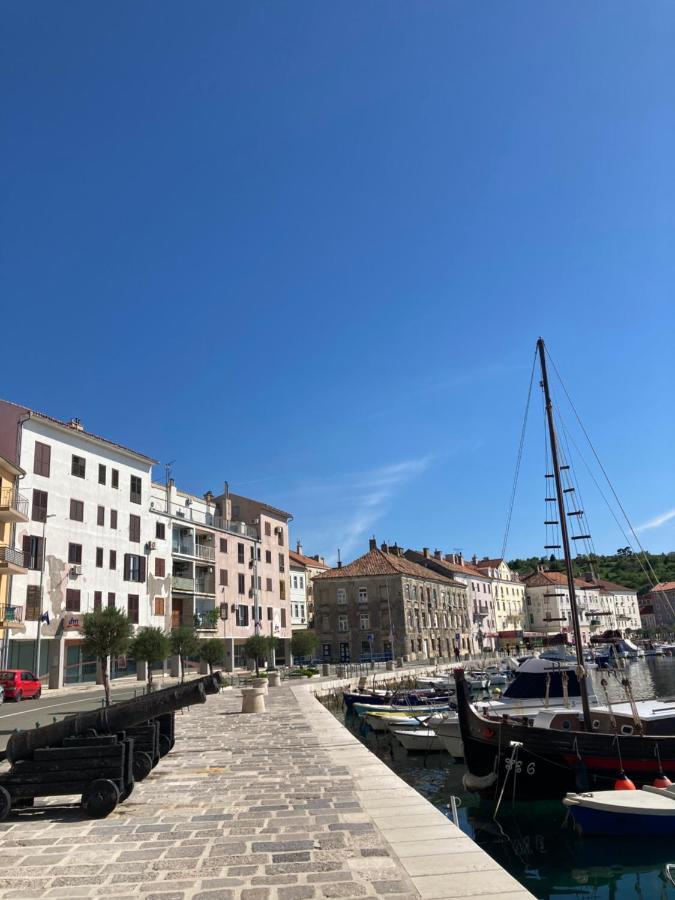 Apartment Sun&Sea, Senj, Prvi Red Do Mora سينج المظهر الخارجي الصورة